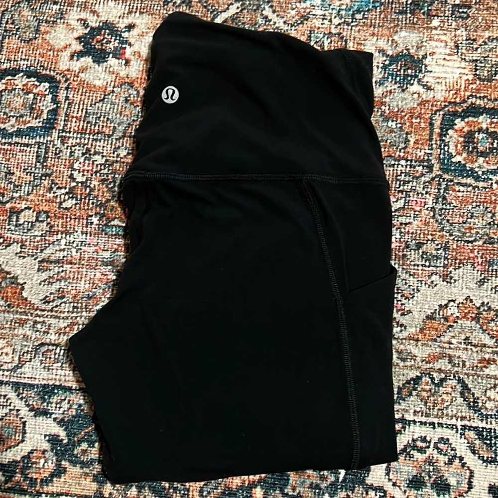 Lululemon Align with Pockets 25”
